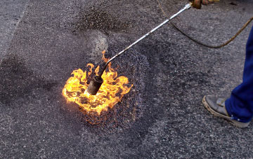 Rhewl Mostyn flat roofing repairs